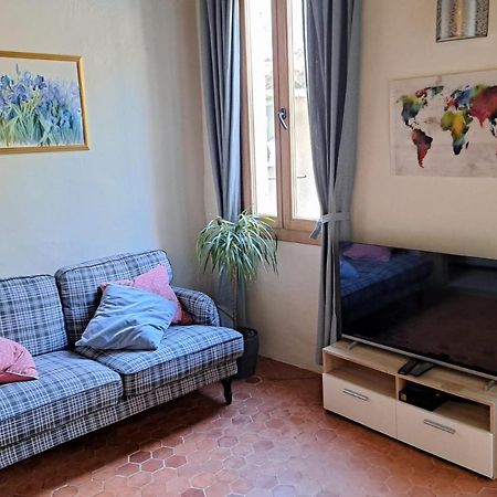 Renovated Fully Equipped Studio For 2 To 4 Pers Apartment La Ciotat Bagian luar foto