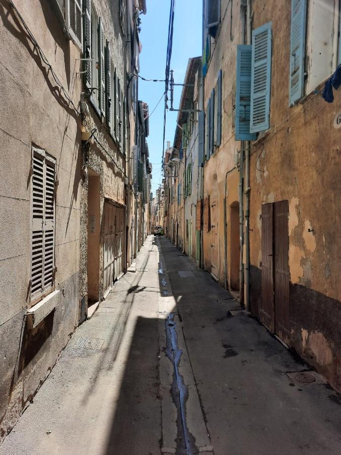 Renovated Fully Equipped Studio For 2 To 4 Pers Apartment La Ciotat Bagian luar foto